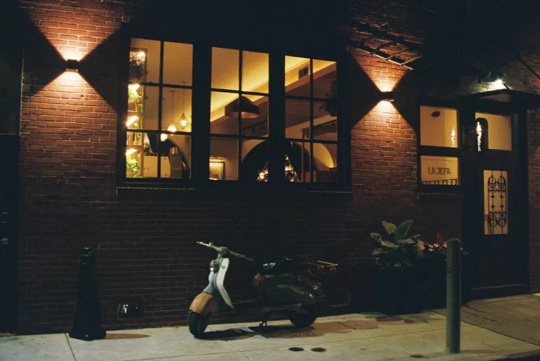 126f8d5a b2db 4590 9921 38ae161d7fb4 1 105 c